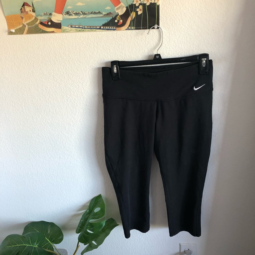 Nike Crop Leggings